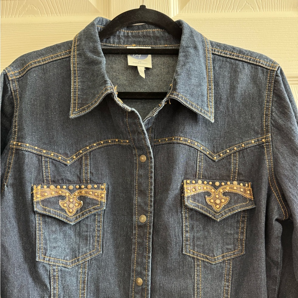 DG2 by Diane Gilman Dark Denim Shirt -Size L - Picture 2 of 4